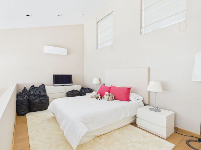 Image No.31-9 Bed House for sale