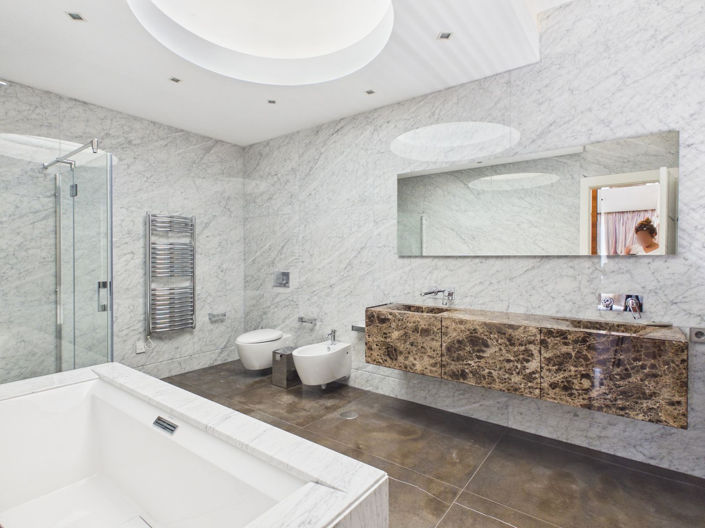 Image No.36-9 Bed House for sale