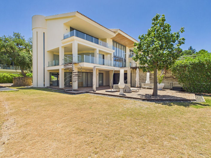 Image No.48-9 Bed House for sale