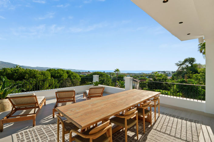Image No.14-6 Bed House for sale