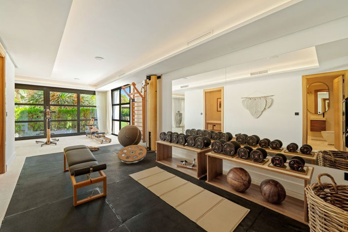 Image No.34-6 Bed House for sale