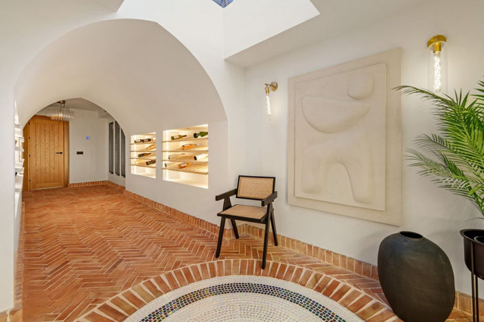Image No.39-6 Bed House for sale