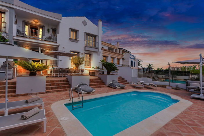 Image No.39-5 Bed House for sale