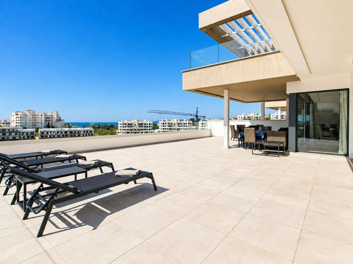 Image No.26-4 Bed Apartment for sale