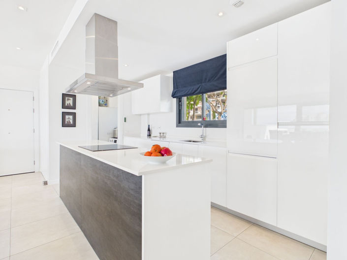Image No.5-4 Bed Apartment for sale
