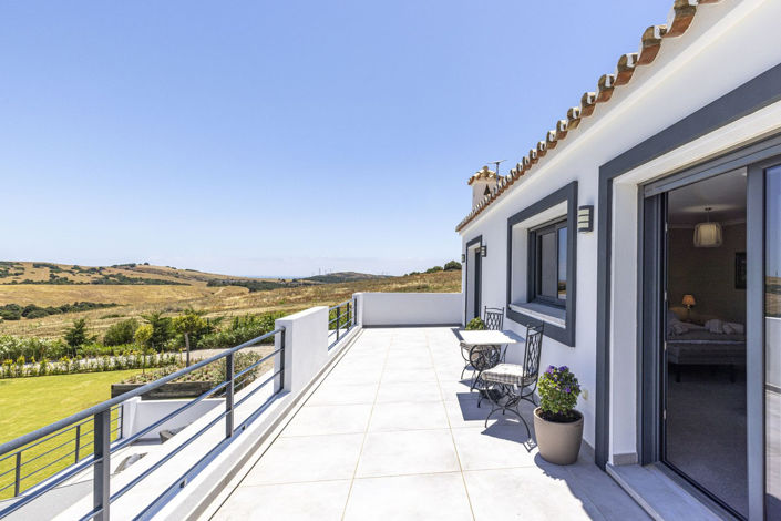 Image No.15-4 Bed House for sale