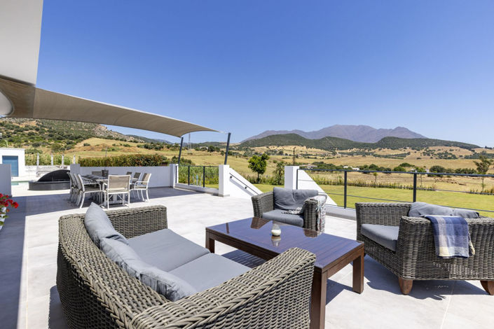 Image No.4-4 Bed House for sale