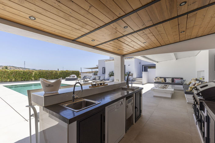 Image No.41-4 Bed House for sale