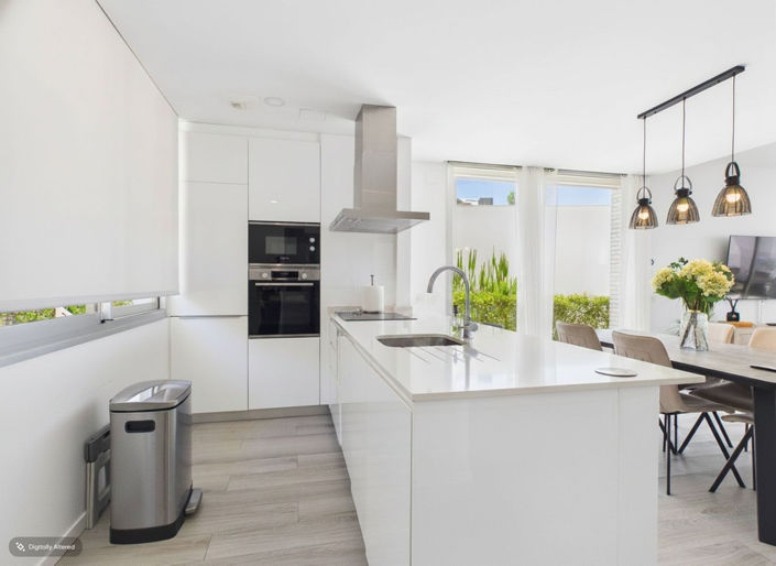 Image No.4-3 Bed House for sale