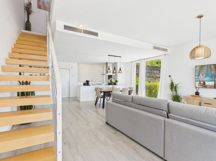 Image No.8-3 Bed House for sale
