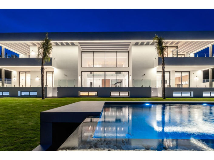 Image No.25-6 Bed House for sale