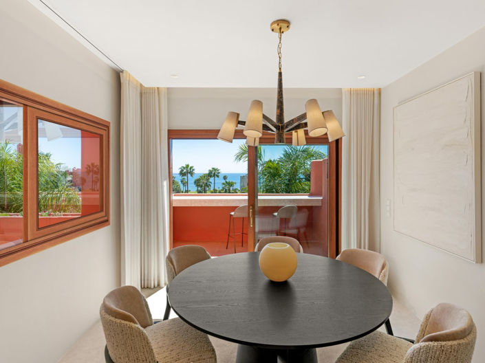 Image No.10-3 Bed Apartment for sale