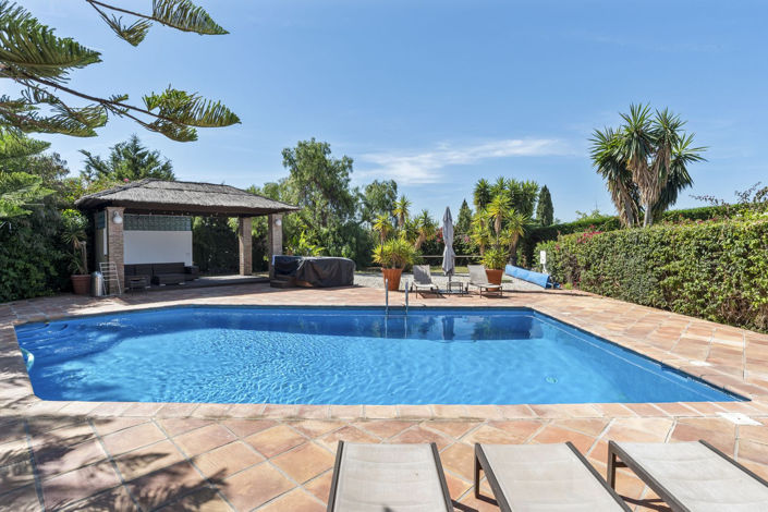 Image No.37-5 Bed House for sale