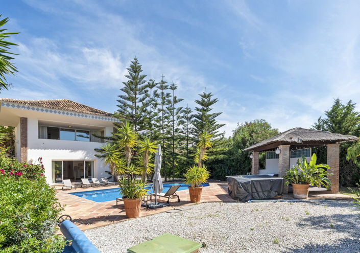 Image No.40-5 Bed House for sale