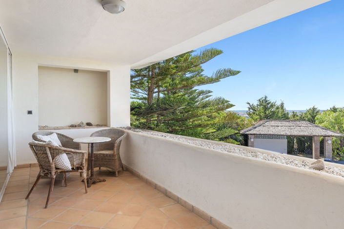 Image No.7-5 Bed House for sale