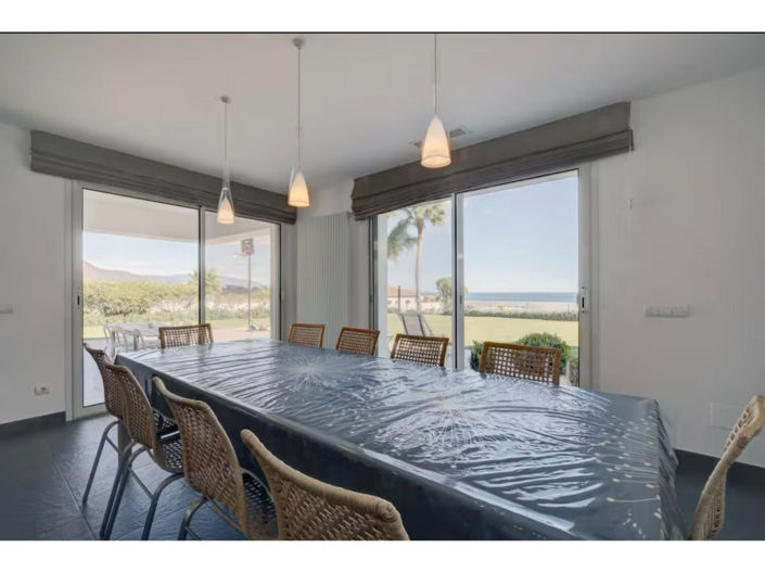 Image No.19-6 Bed House for sale