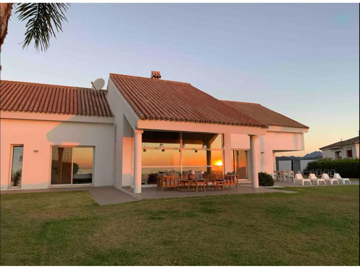 Image No.5-6 Bed House for sale