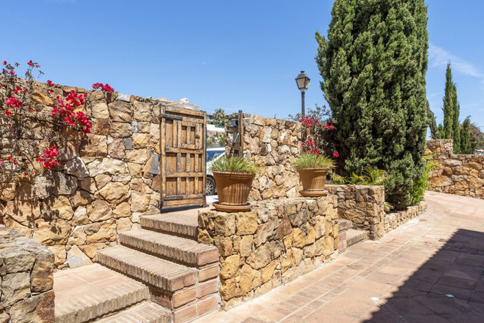 Image No.49-4 Bed House for sale