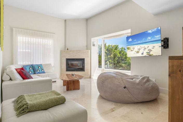 Image No.7-4 Bed House for sale