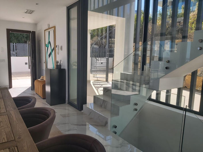 Image No.7-3 Bed House for sale