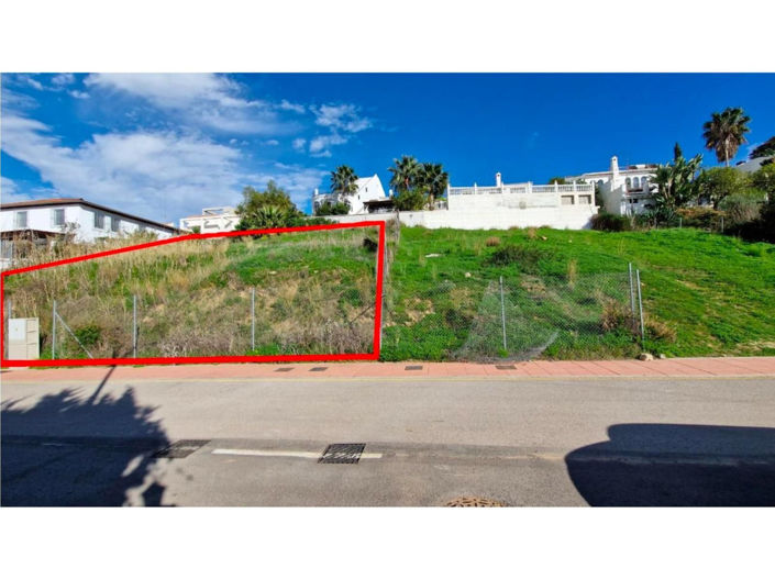 Image No.3-4 Bed House for sale