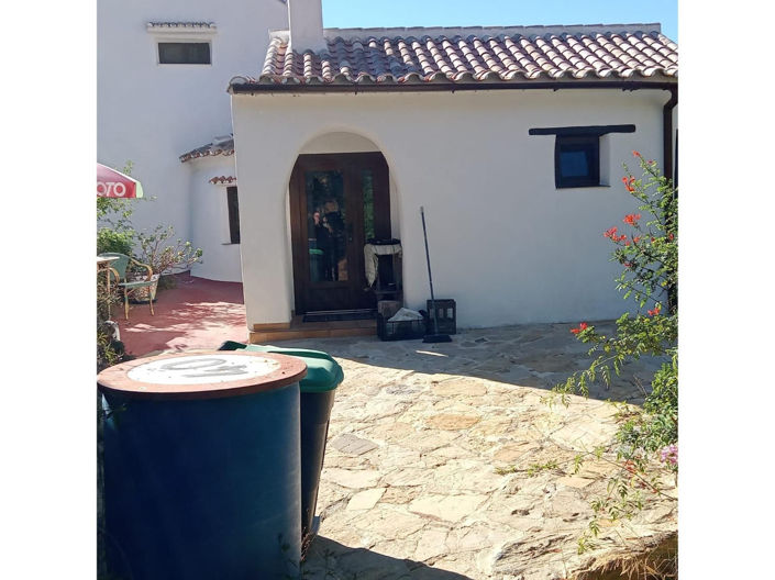 Image No.4-4 Bed House for sale
