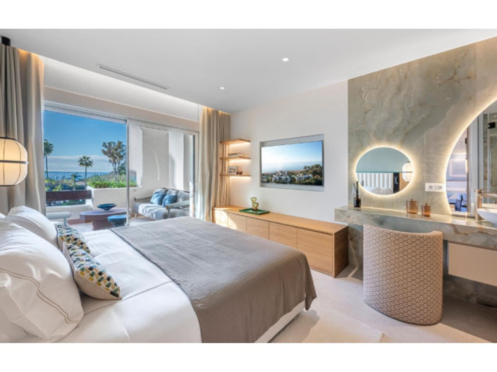 Image No.10-3 Bed Apartment for sale
