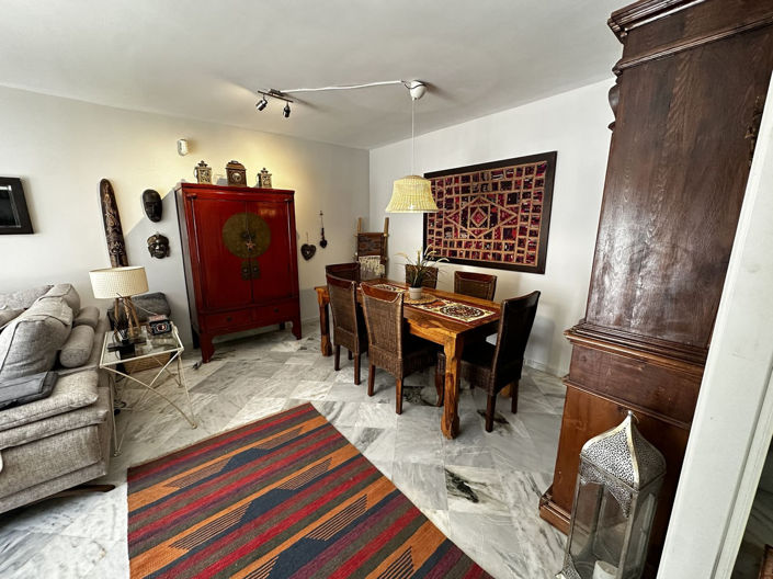 Image No.3-3 Bed House for sale