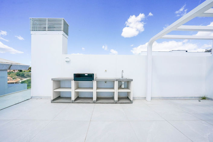 Image No.19-2 Bed Apartment for sale