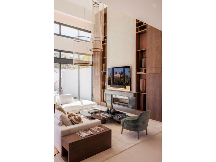 Image No.5-4 Bed House for sale