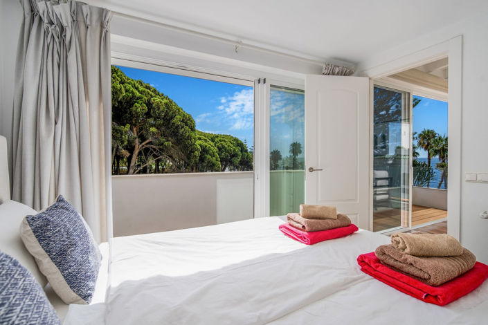 Image No.15-4 Bed House for sale