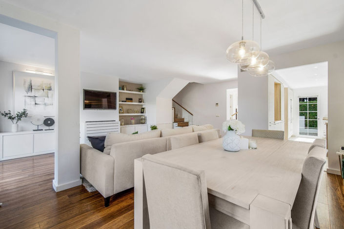 Image No.17-4 Bed House for sale