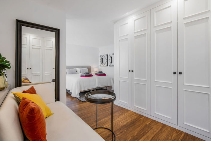Image No.6-4 Bed House for sale
