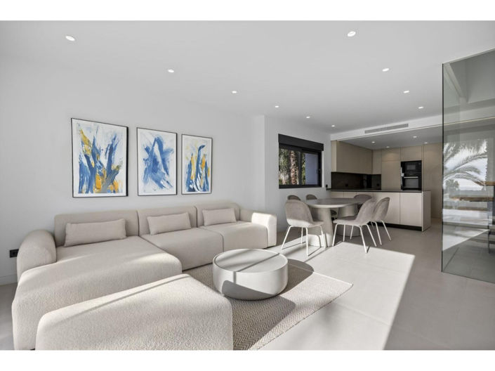 Image No.14-3 Bed Apartment for sale
