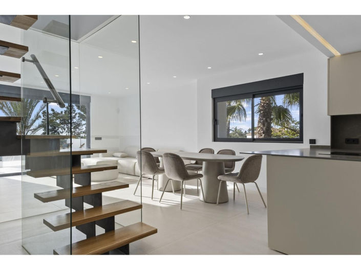 Image No.2-3 Bed Apartment for sale