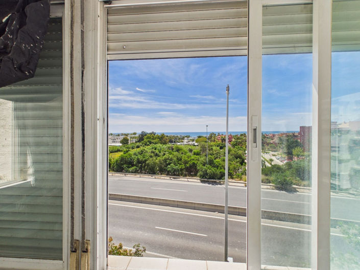 Image No.10-3 Bed Apartment for sale