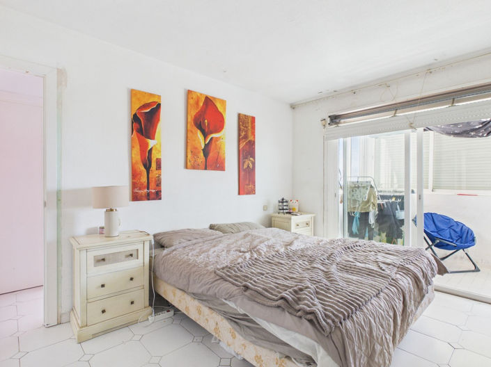 Image No.7-3 Bed Apartment for sale