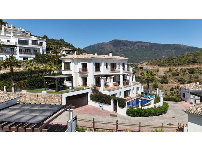 Image No.12-5 Bed House for sale