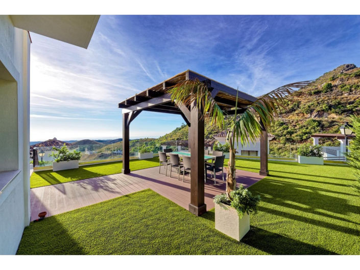 Image No.34-5 Bed House for sale