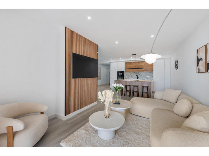 Image No.12-3 Bed Apartment for sale