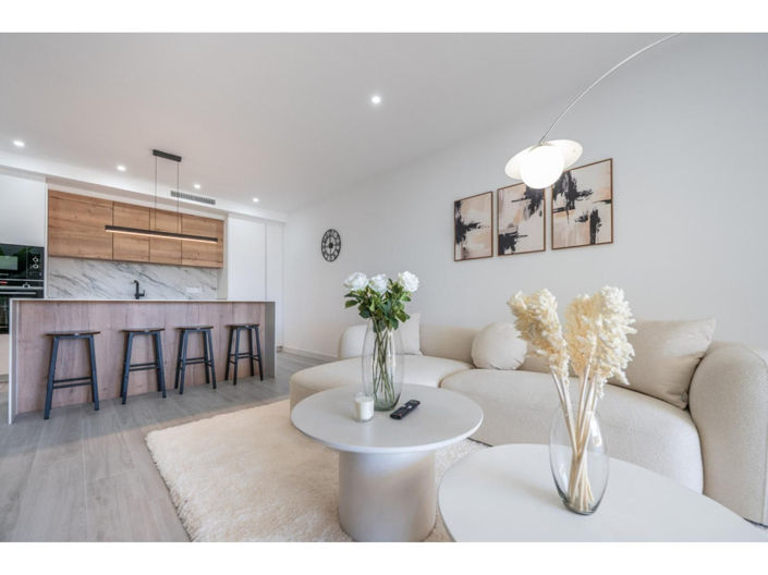 Image No.23-3 Bed Apartment for sale