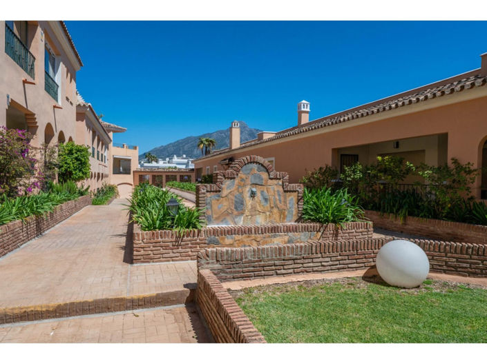 Image No.27-3 Bed Apartment for sale