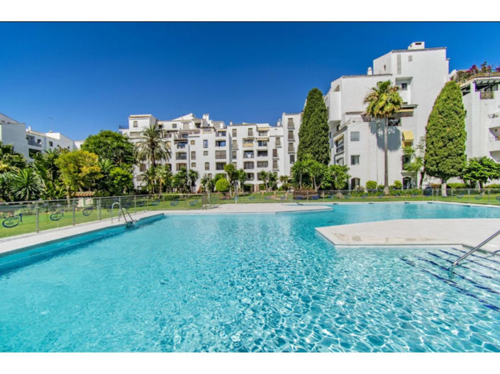 Image No.15-3 Bed Apartment for sale