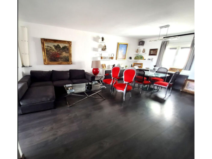 Image No.29-3 Bed Apartment for sale