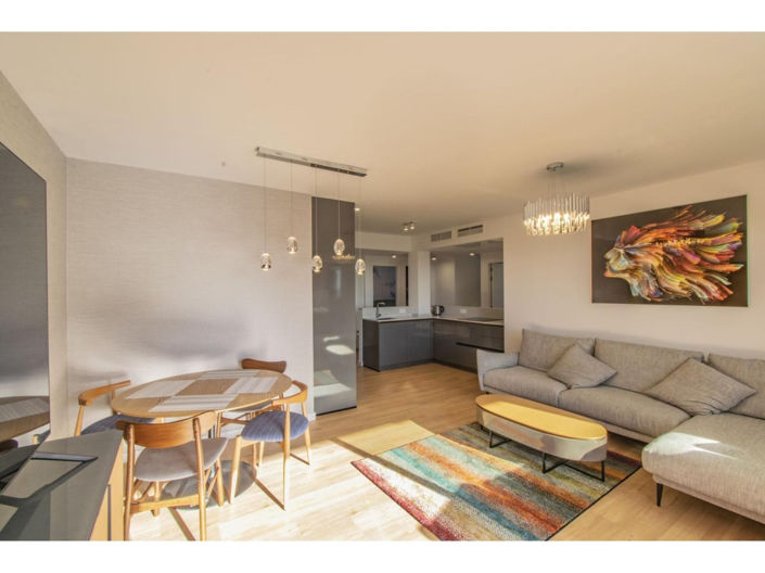 Image No.13-3 Bed Apartment for sale