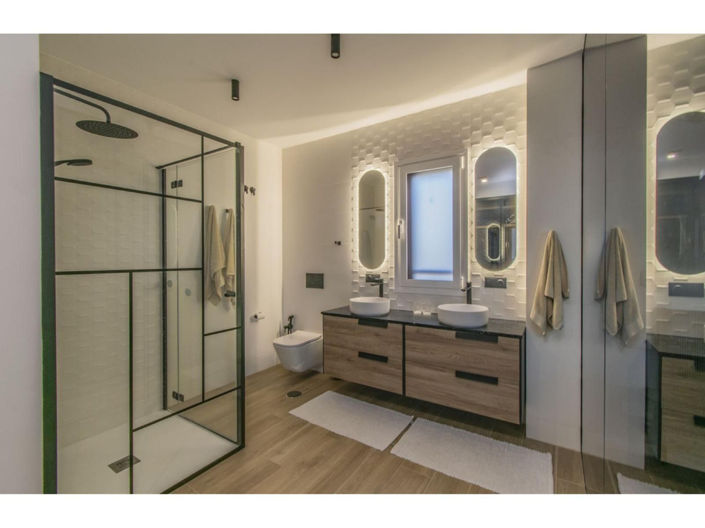 Image No.20-3 Bed Apartment for sale