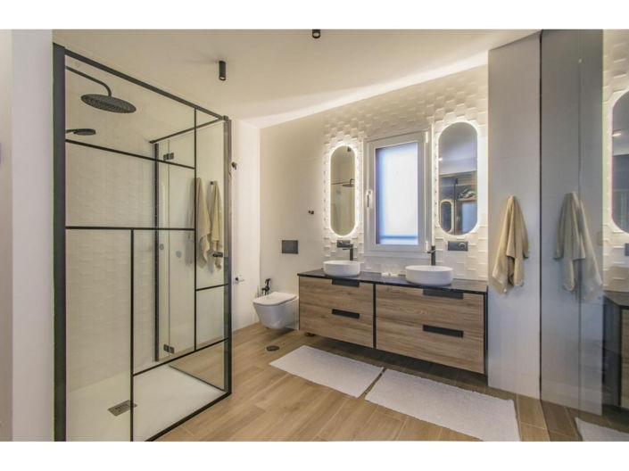Image No.24-3 Bed Apartment for sale
