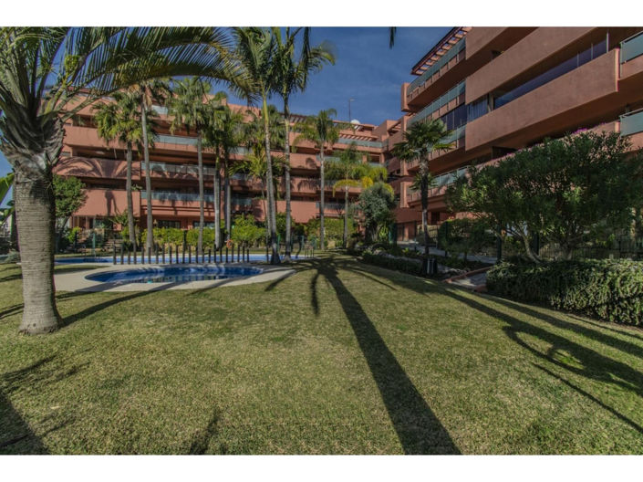 Image No.29-3 Bed Apartment for sale