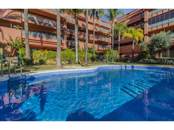 Image No.37-3 Bed Apartment for sale