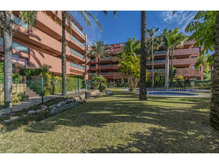 Image No.41-3 Bed Apartment for sale